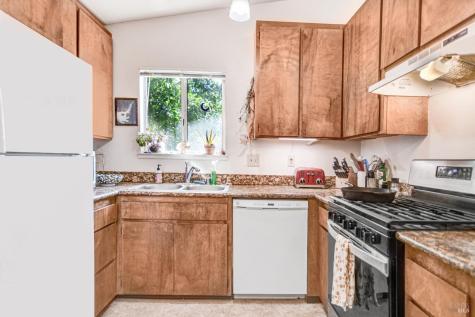17326-17328 Hillside Avenue Sonoma CA 95476