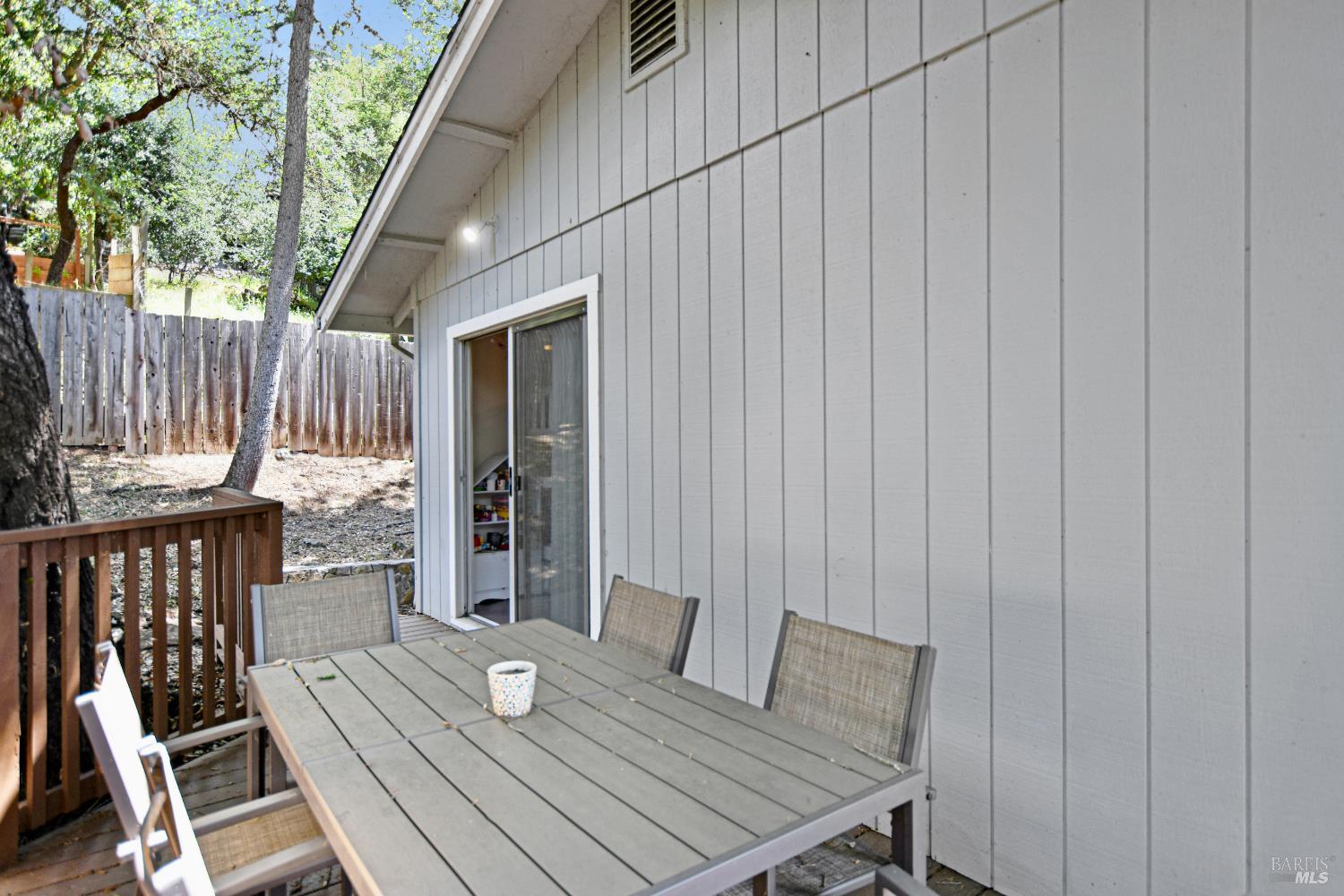 17326-17328 Hillside Avenue Sonoma CA 95476