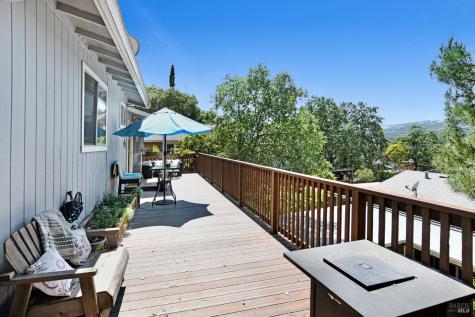 17326-17328 Hillside Avenue Sonoma CA 95476