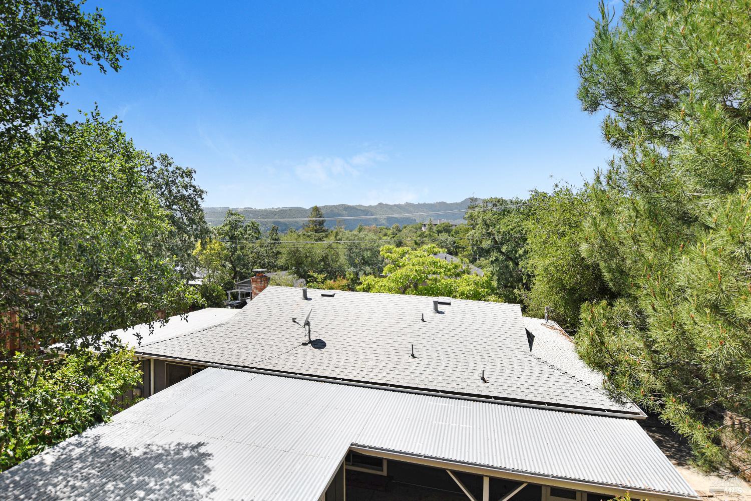 17326-17328 Hillside Avenue Sonoma CA 95476
