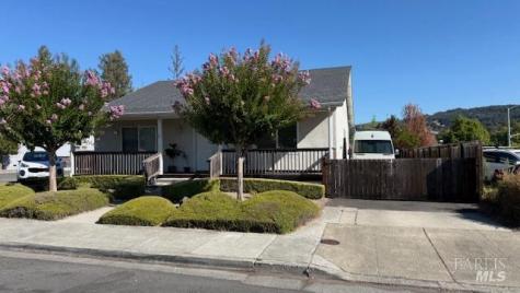 520-532 Studley Street Sonoma CA 95476