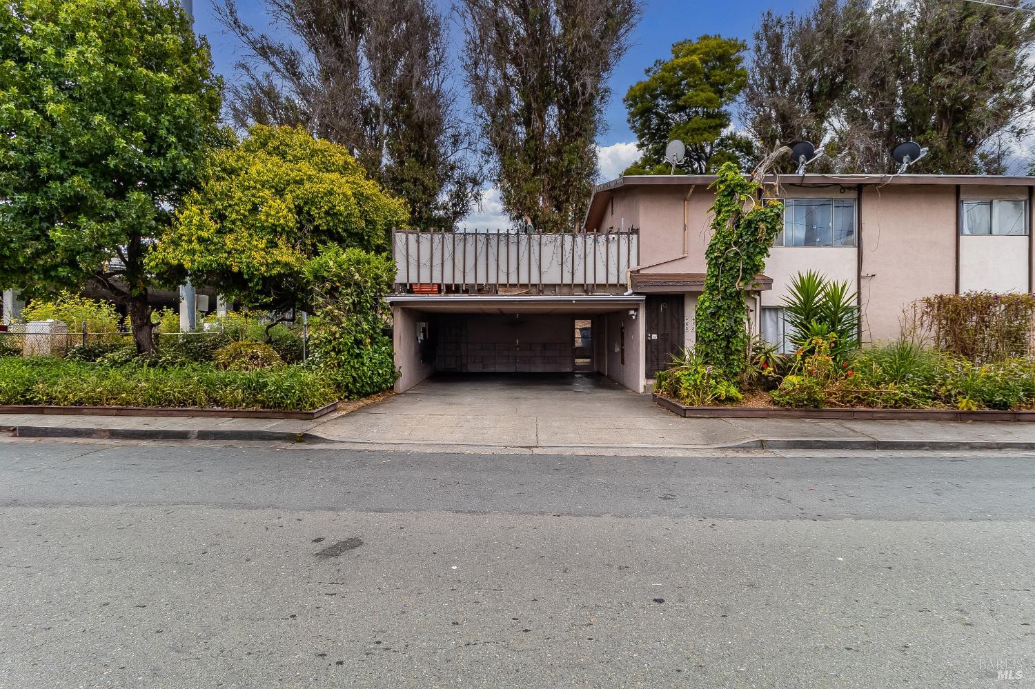 450 44th Street Richmond CA 94805