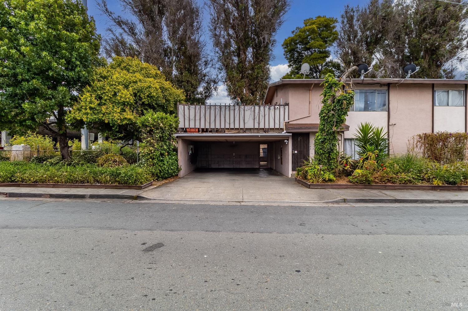 450 44th Street Richmond CA 94805