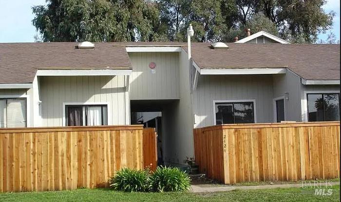 2424 Kenton Court Santa Rosa CA 95407