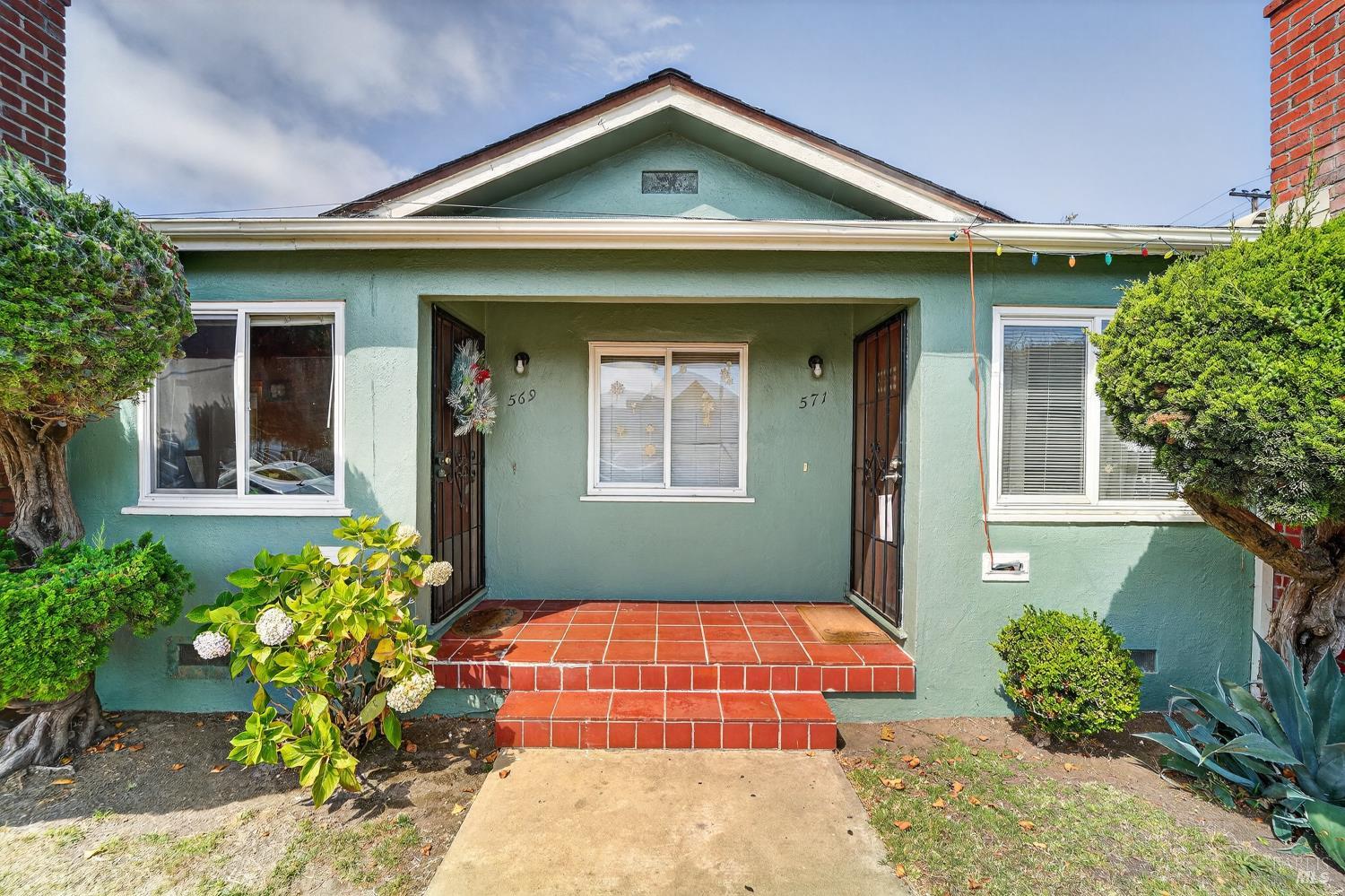 569 18th Street Richmond CA 94801