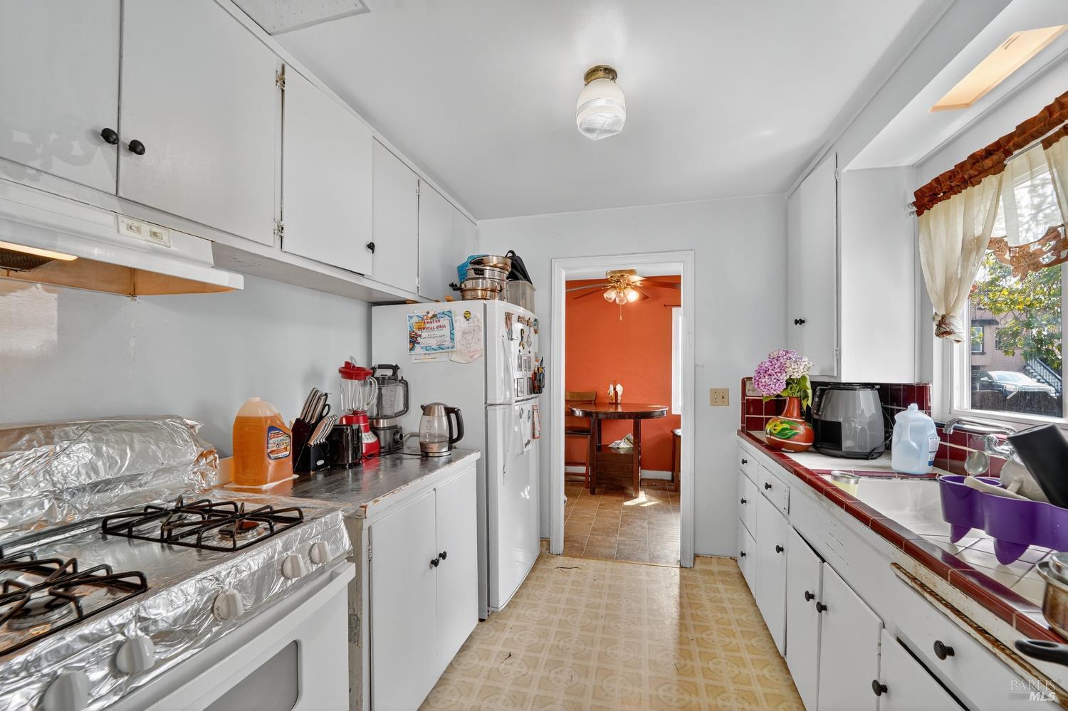 569 18th Street Richmond CA 94801
