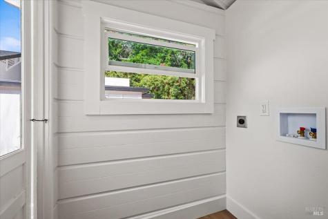 1524 Fair Oaks Court Santa Rosa CA 95404
