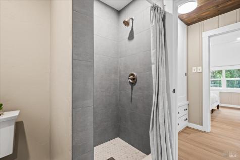 1524 Fair Oaks Court Santa Rosa CA 95404