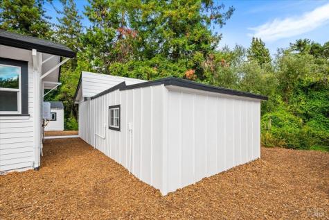 1524 Fair Oaks Court Santa Rosa CA 95404