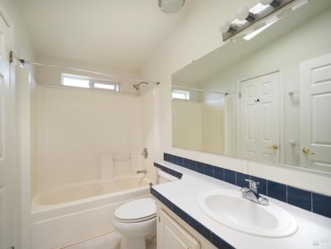 115-117 School House Lane Geyserville CA 95441