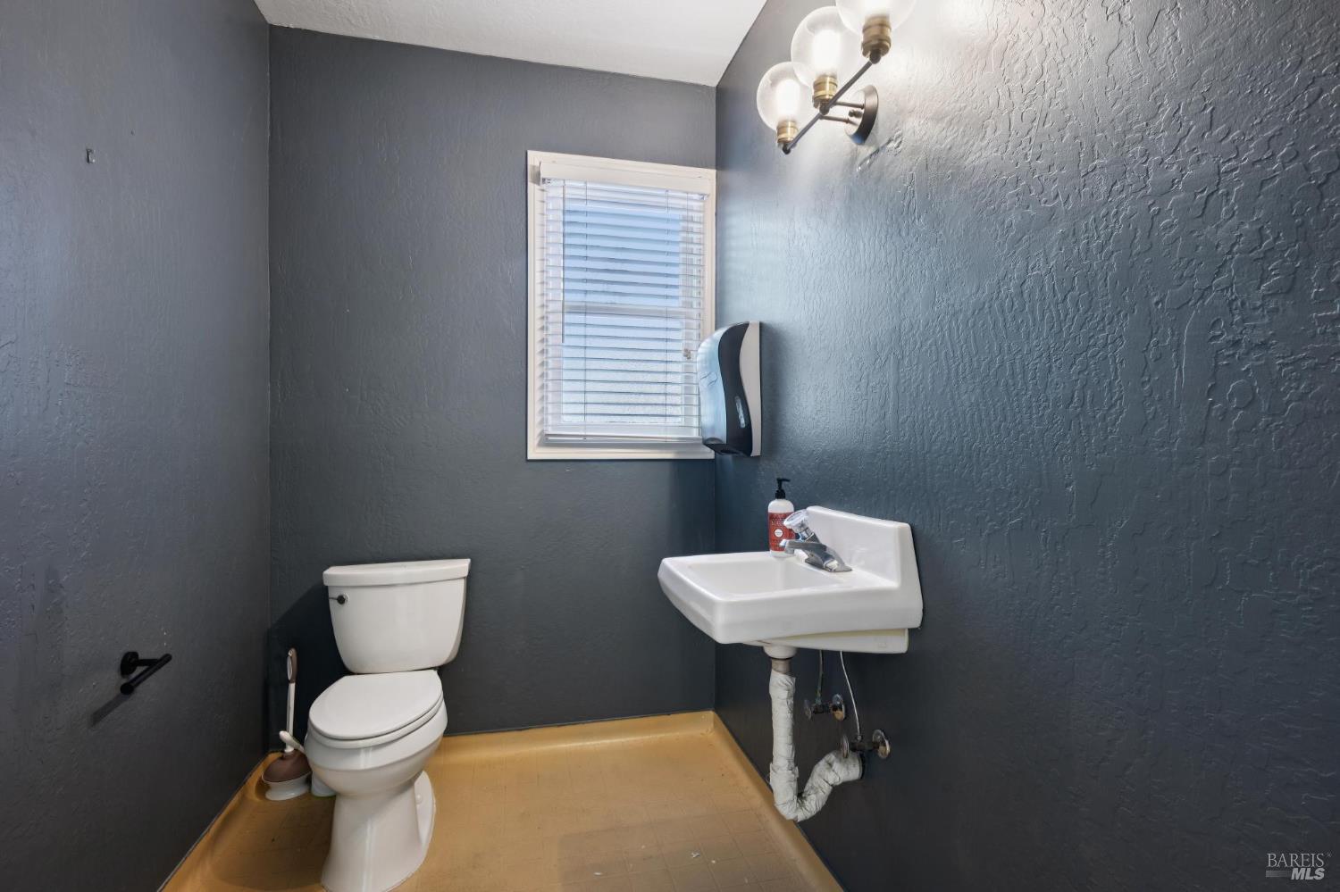 453 Second Street W Sonoma CA 95476