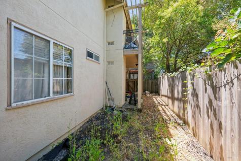 453 Second Street W Sonoma CA 95476