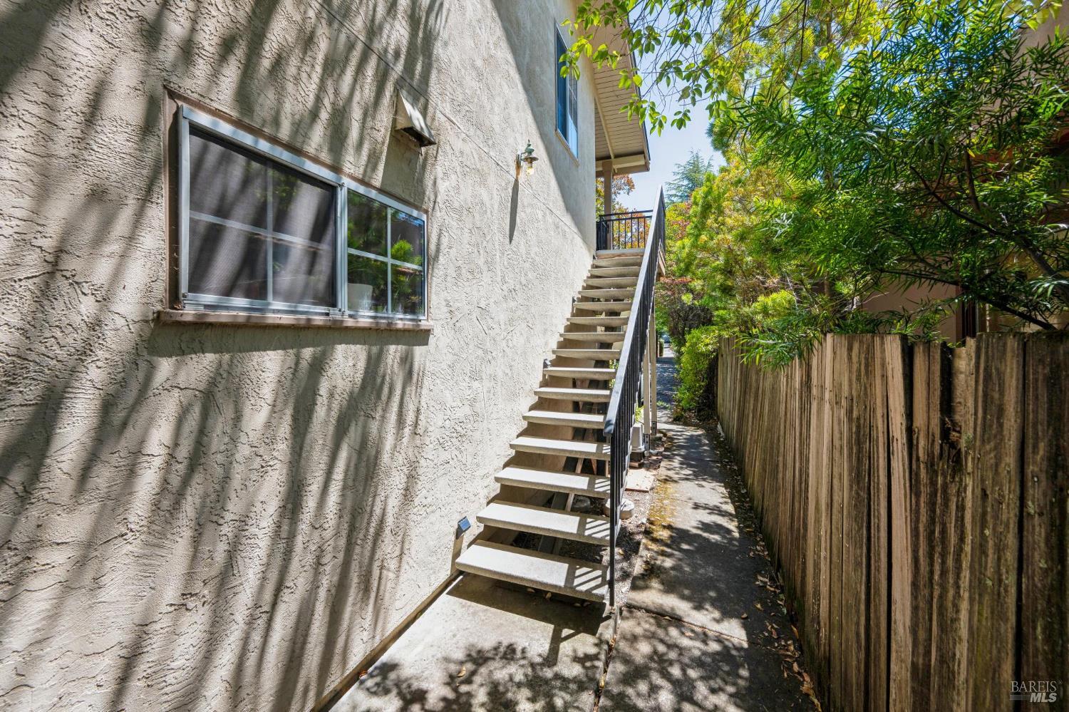 453 Second Street W Sonoma CA 95476