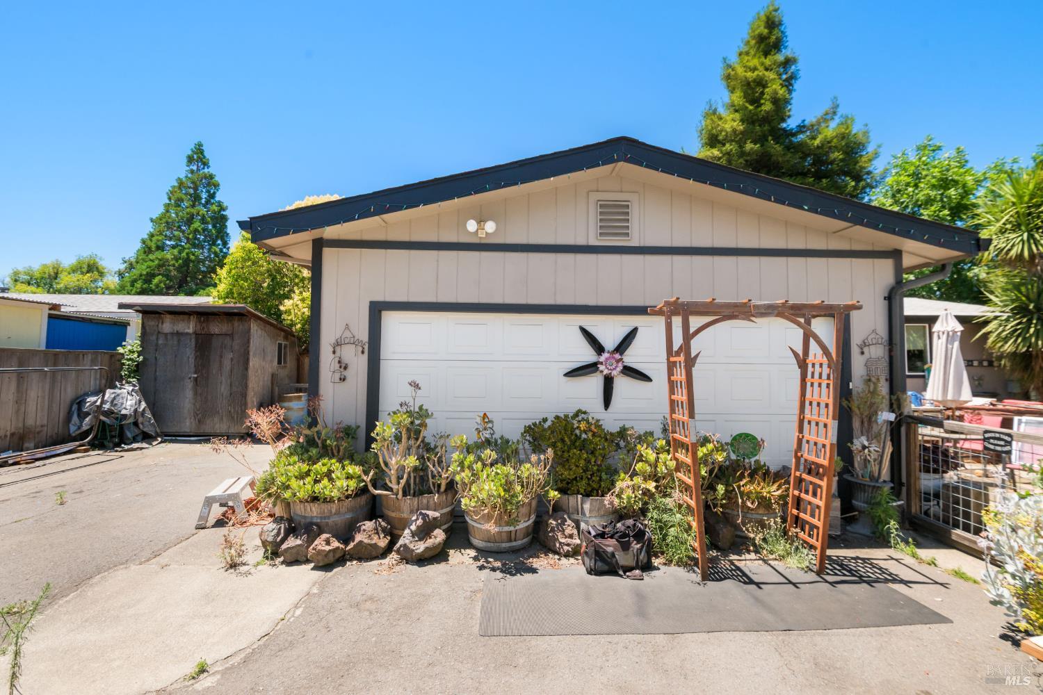 1170-1166 La Homa Drive Napa CA 94558