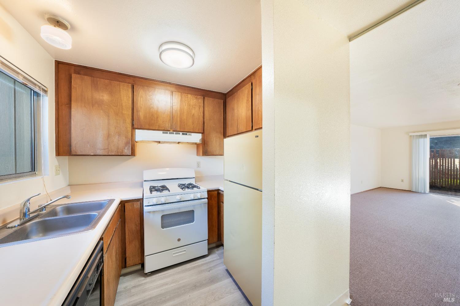 960 Marlene Street Ukiah CA 95482