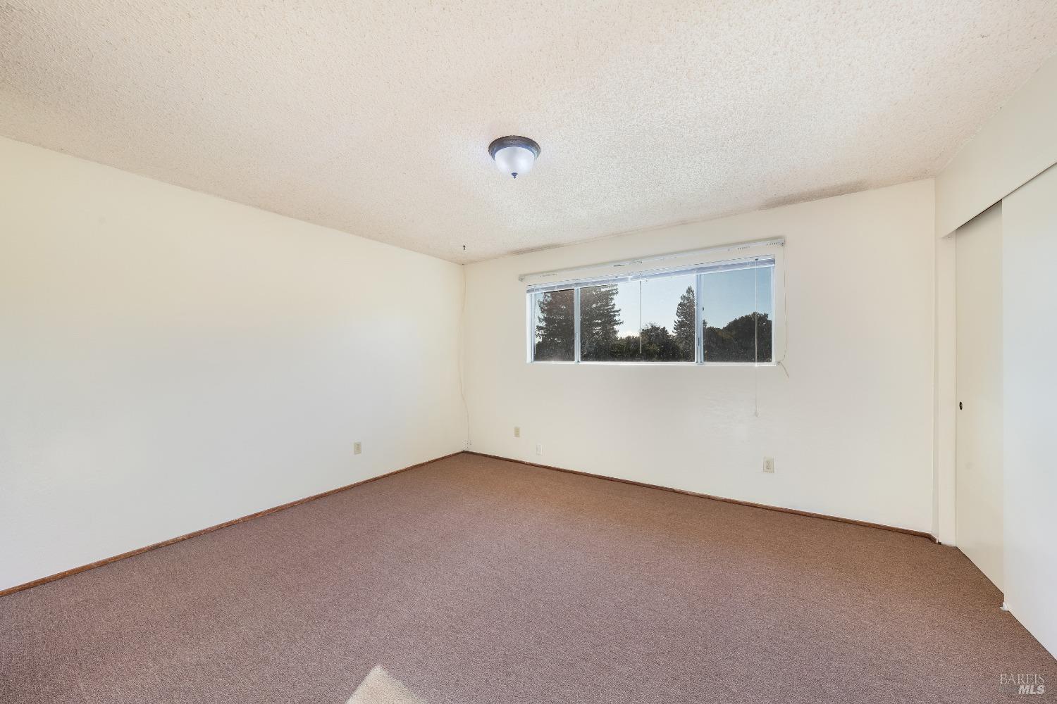 960 Marlene Street Ukiah CA 95482