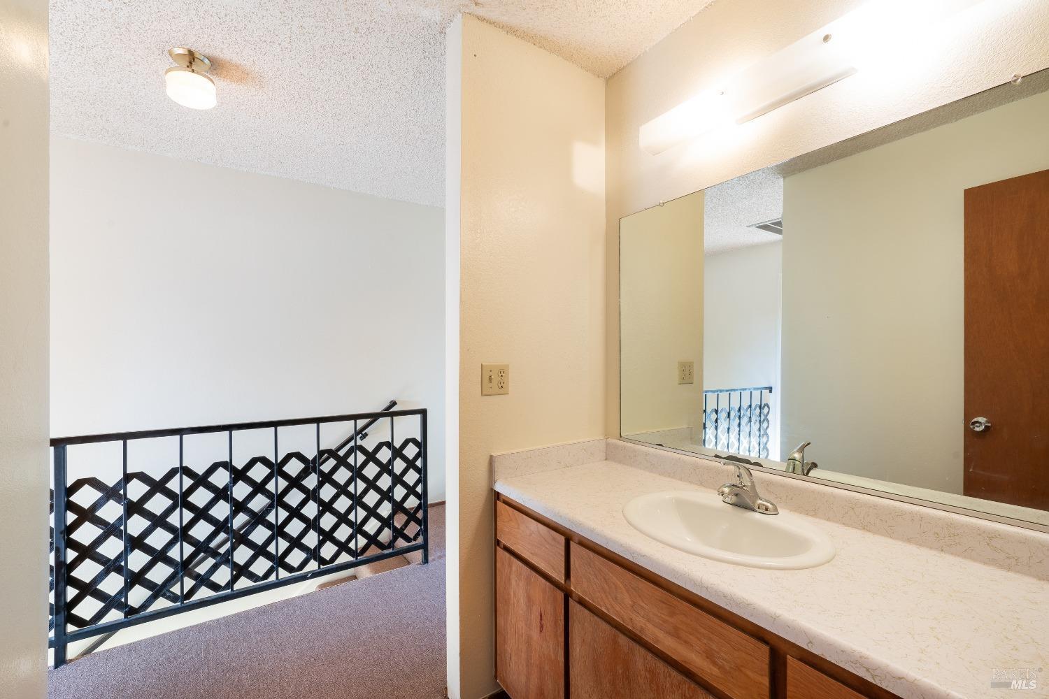 960 Marlene Street Ukiah CA 95482