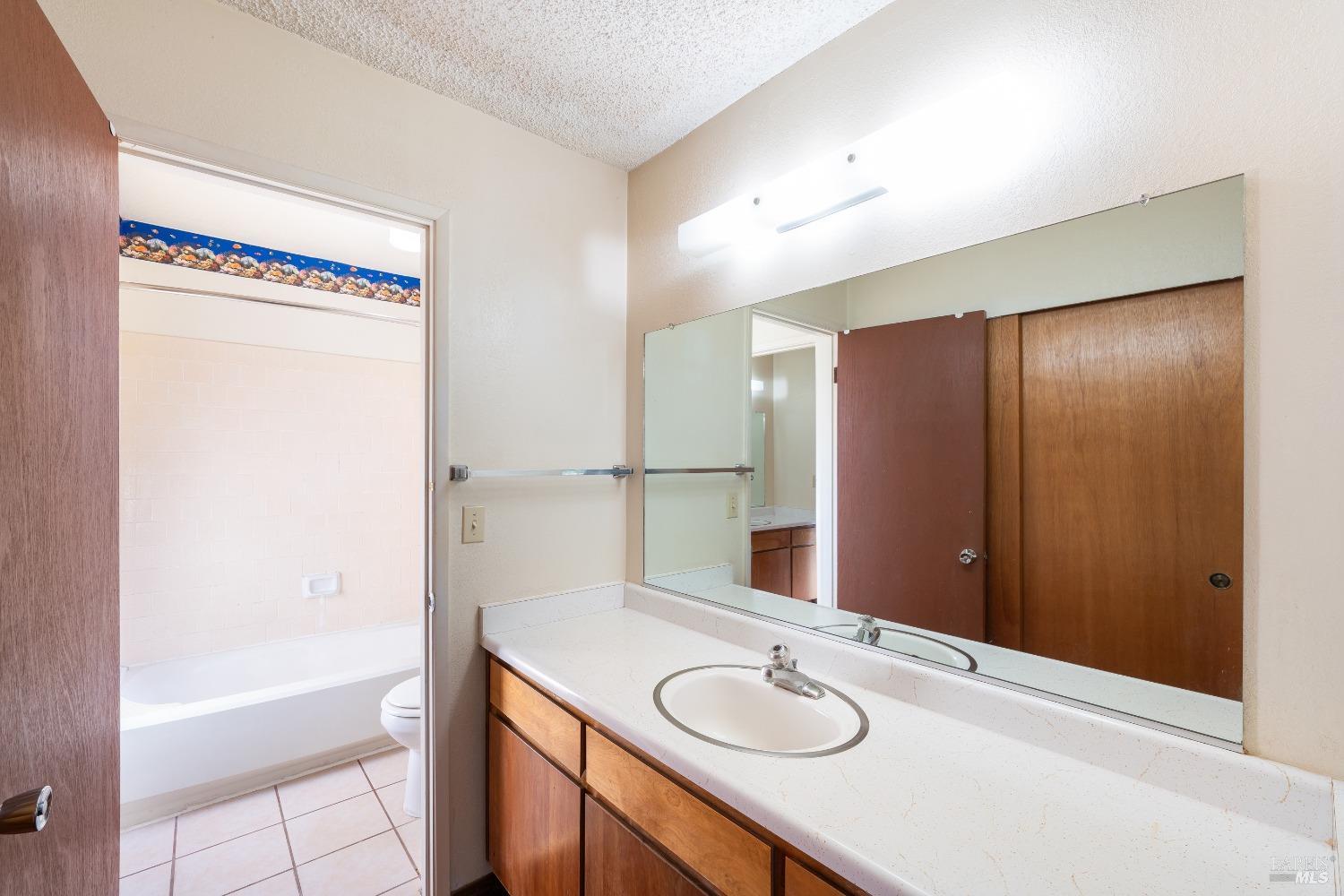 960 Marlene Street Ukiah CA 95482