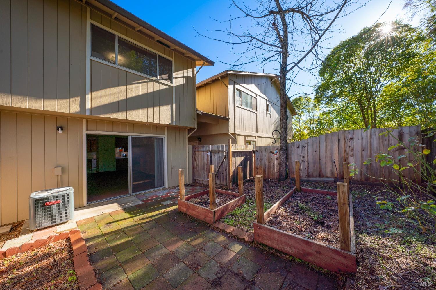 960 Marlene Street Ukiah CA 95482