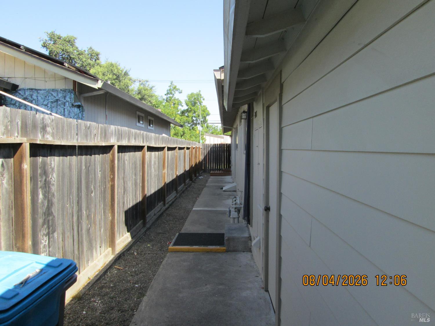 227-229 Decker Street Santa Rosa CA 95401