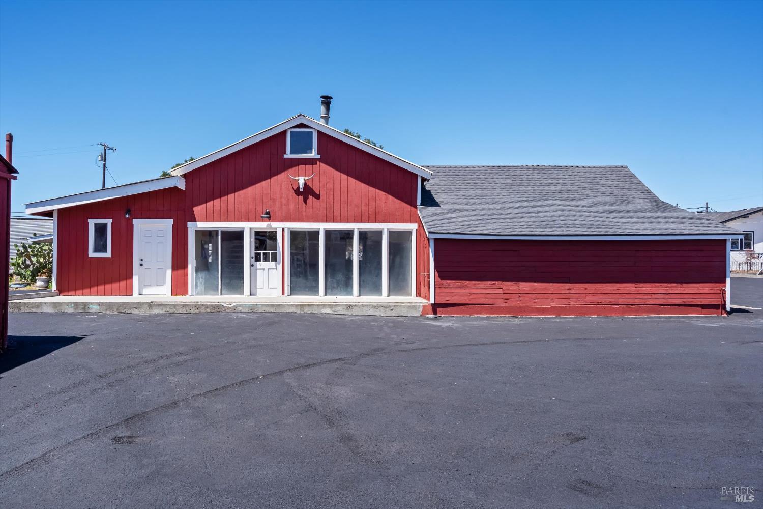 720-724 Liberty Road Petaluma CA 94952