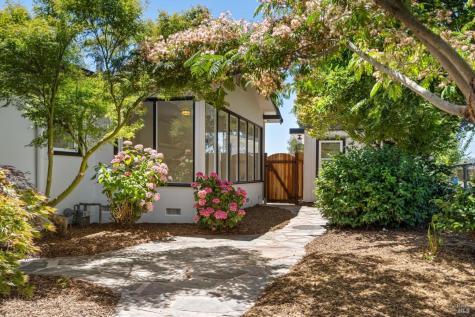 720-724 Liberty Road Petaluma CA 94952