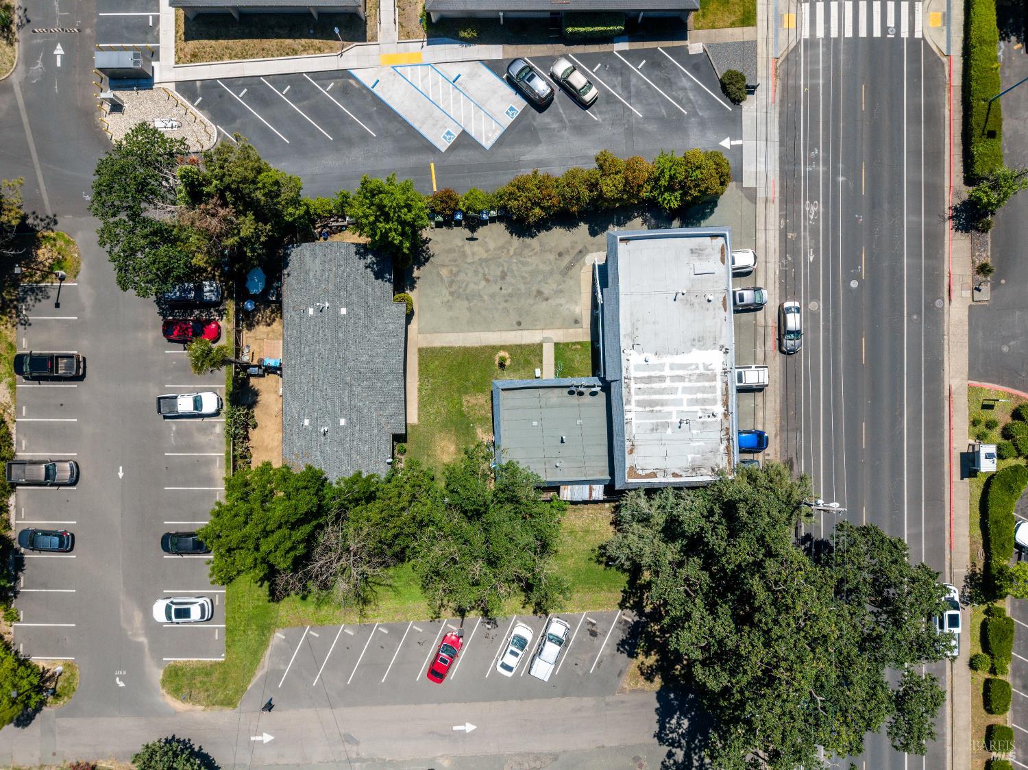 1155 S Dora Street Ukiah CA 95482