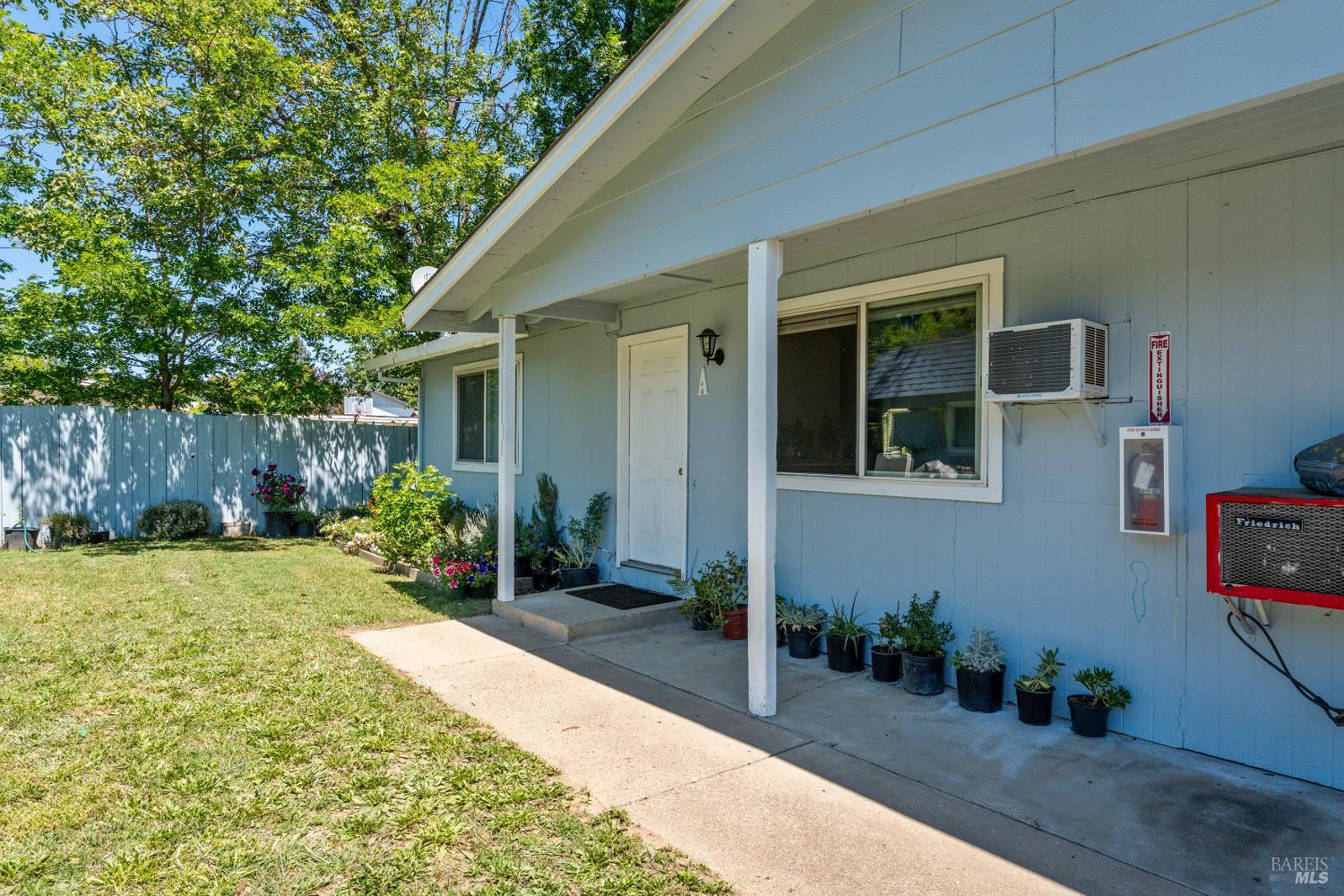 1155 S Dora Street Ukiah CA 95482