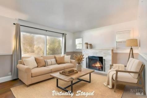 8813-8815 Petaluma Hill Road Penngrove CA 94951