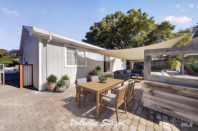 8813-8815 Petaluma Hill Road Penngrove CA 94951