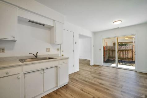 1447 Beachwood Drive Santa Rosa CA 95407