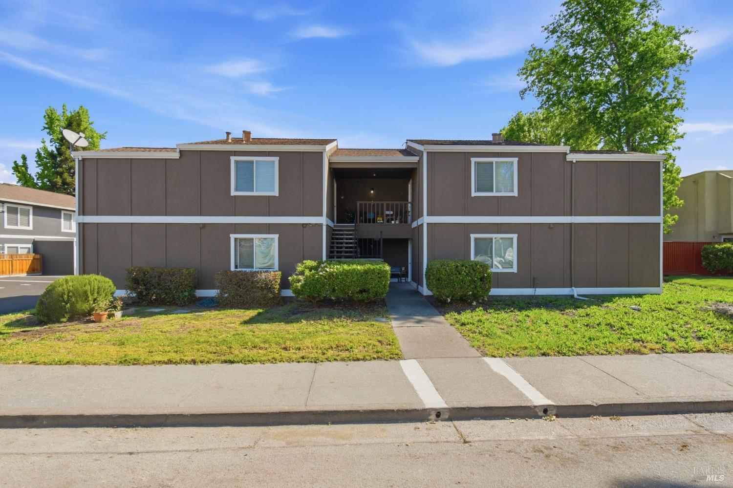 2900 Yulupa Avenue Santa Rosa CA 95405