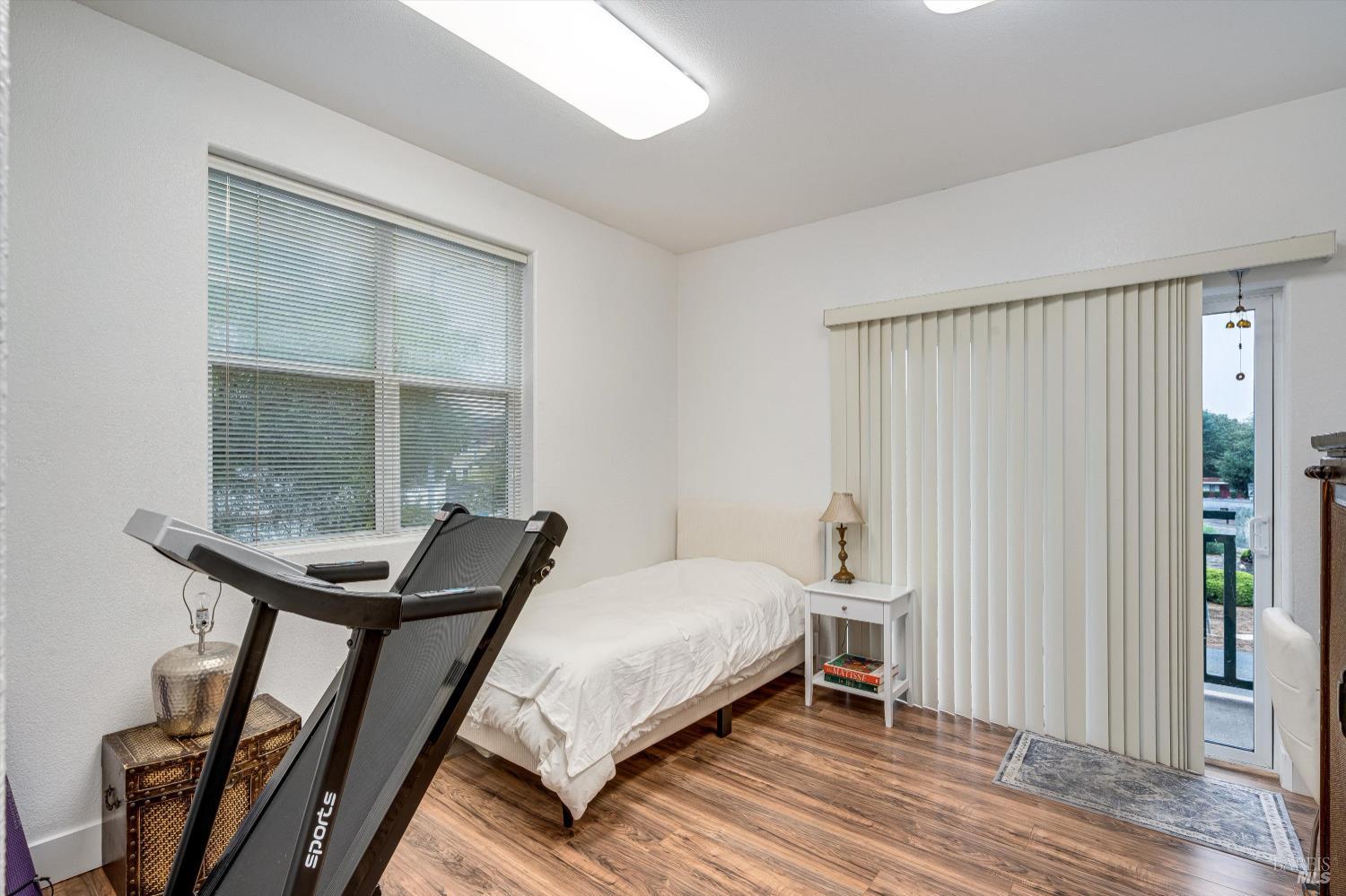 1171-1173 Gravenstein Highway S Sebastopol CA 95472