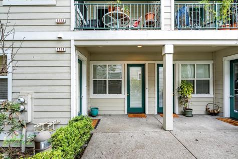 1171-1173 Gravenstein Highway S Sebastopol CA 95472