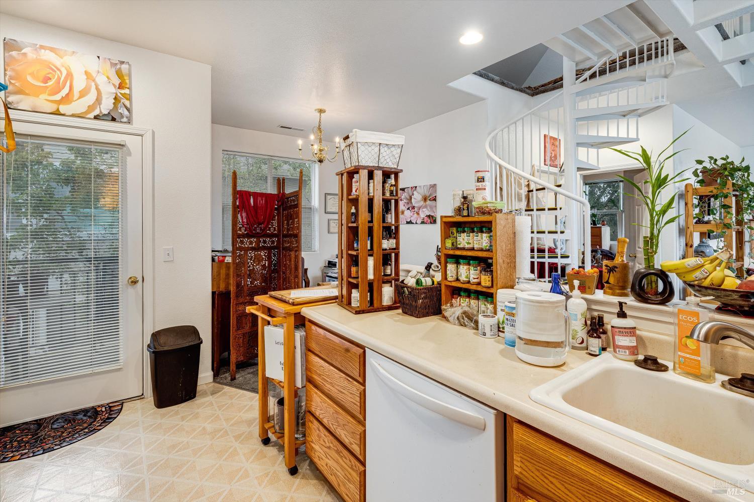 1171-1173 Gravenstein Highway S Sebastopol CA 95472