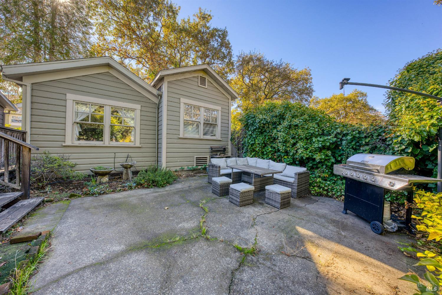 825 N Forbes Street Lakeport CA 95453