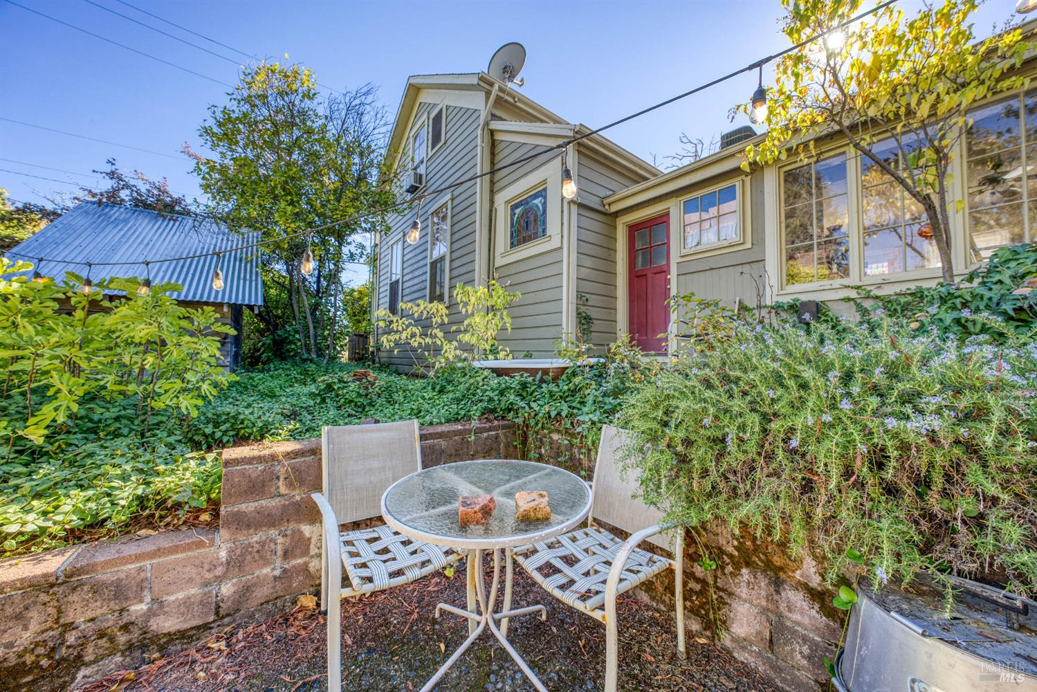 825 N Forbes Street Lakeport CA 95453