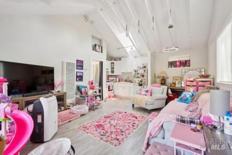 829 San Anselmo Avenue San Anselmo CA 94960