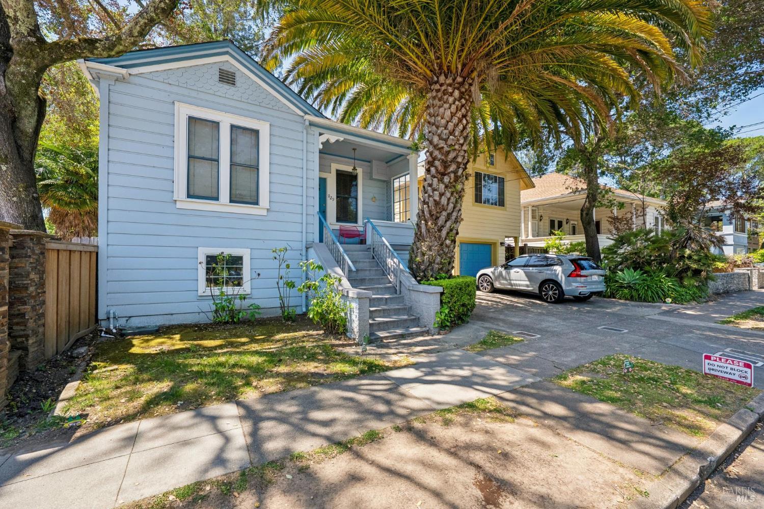 829 San Anselmo Avenue San Anselmo CA 94960