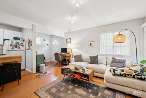 829 San Anselmo Avenue San Anselmo CA 94960