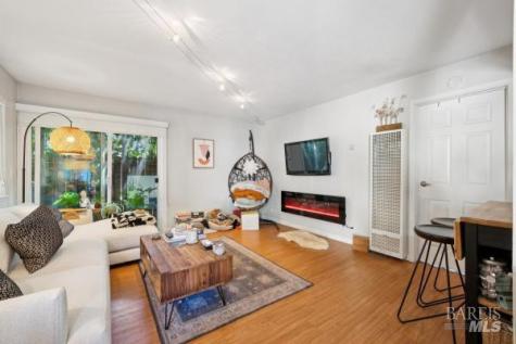 829 San Anselmo Avenue San Anselmo CA 94960