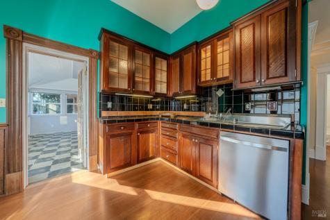 432-434 8th Street Santa Rosa CA 95401