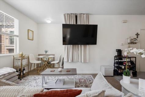 4013 Arthur Ashe Circle Santa Rosa CA 95407