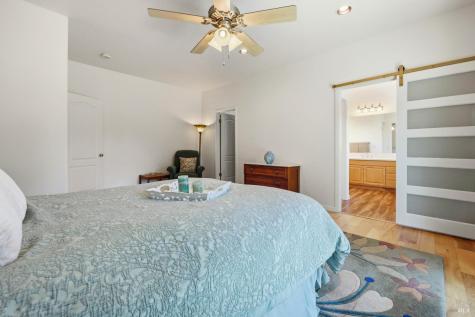 180-178 Barrio Way Windsor CA 95492