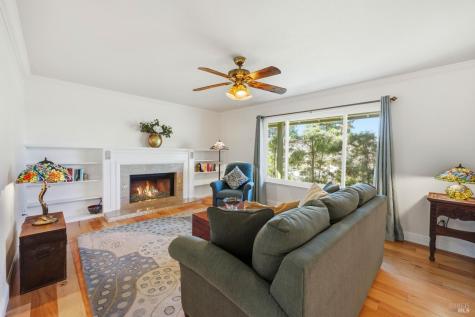 180-178 Barrio Way Windsor CA 95492