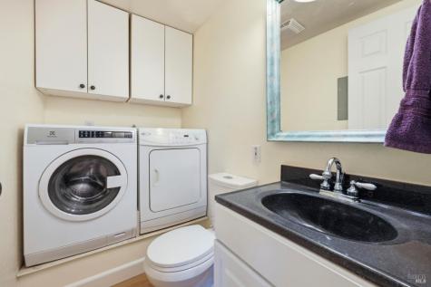180-178 Barrio Way Windsor CA 95492