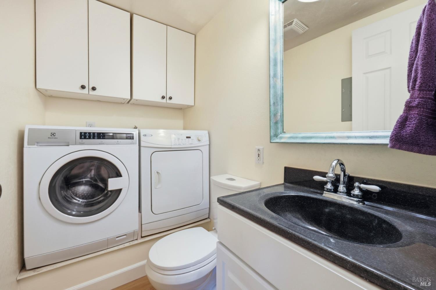 180-178 Barrio Way Windsor CA 95492