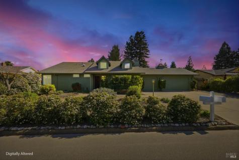 180-178 Barrio Way Windsor CA 95492
