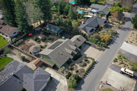 180-178 Barrio Way Windsor CA 95492