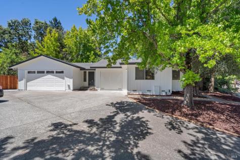 1821-1825 Mission Boulevard Santa Rosa CA 95409